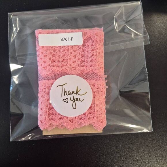 Lace, Vintage Pink 3.25" wide x 1 yd - Picture 2 of 3